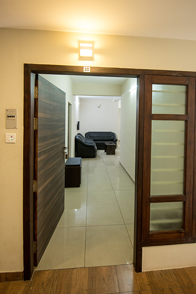 Guru in Srevice appartment